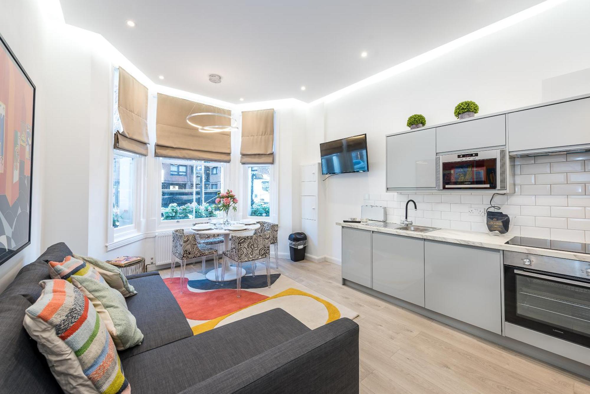 Casa Italia Near Kings Road In Chelsea With Wifi & Washing Machine Apartment London Exterior photo