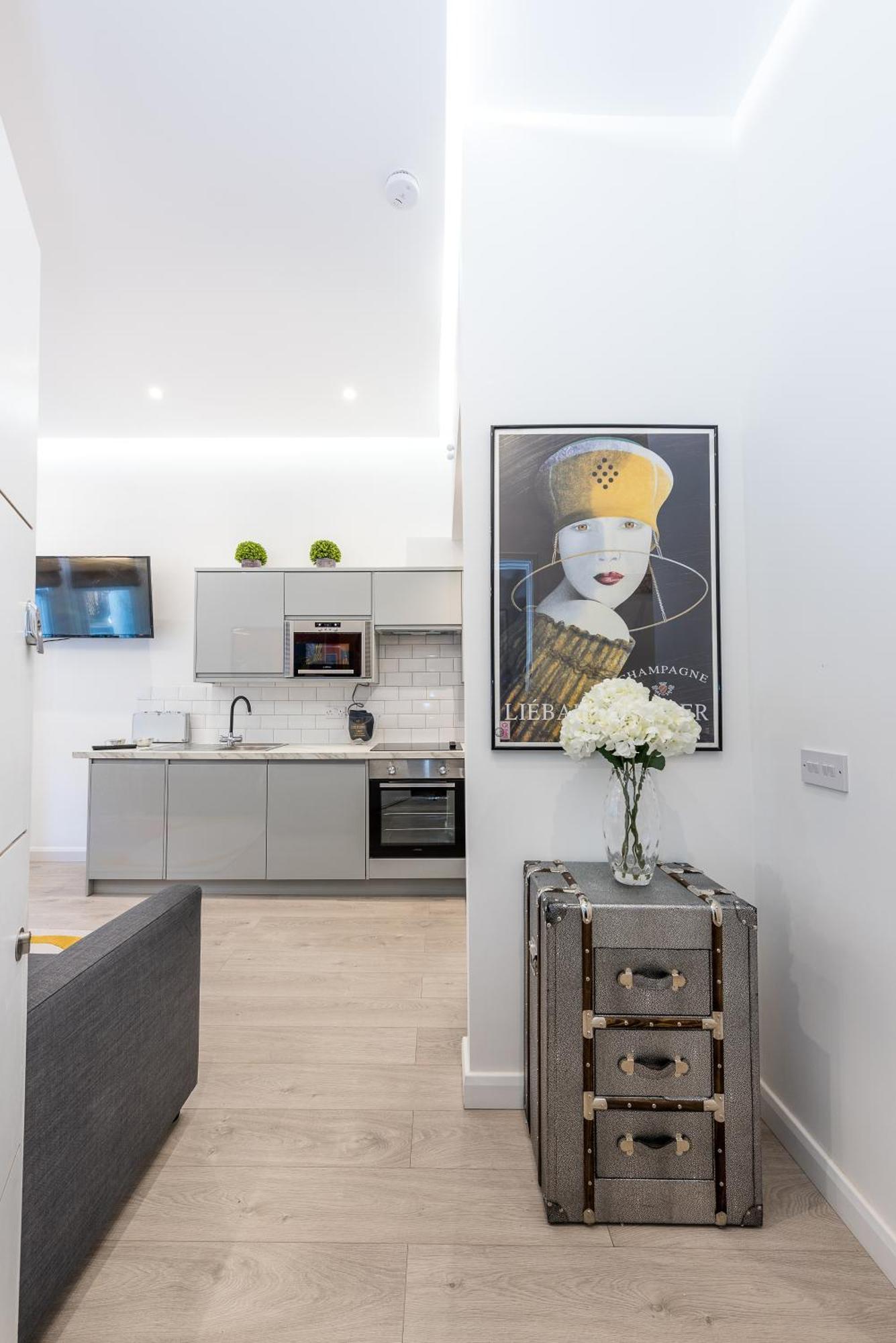 Casa Italia Near Kings Road In Chelsea With Wifi & Washing Machine Apartment London Exterior photo