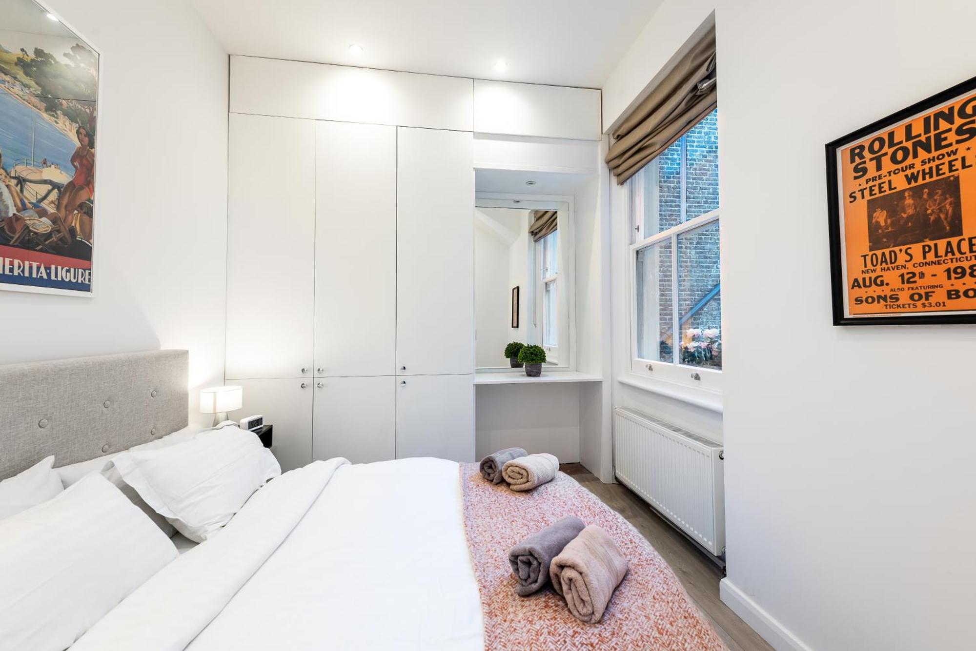 Casa Italia Near Kings Road In Chelsea With Wifi & Washing Machine Apartment London Exterior photo